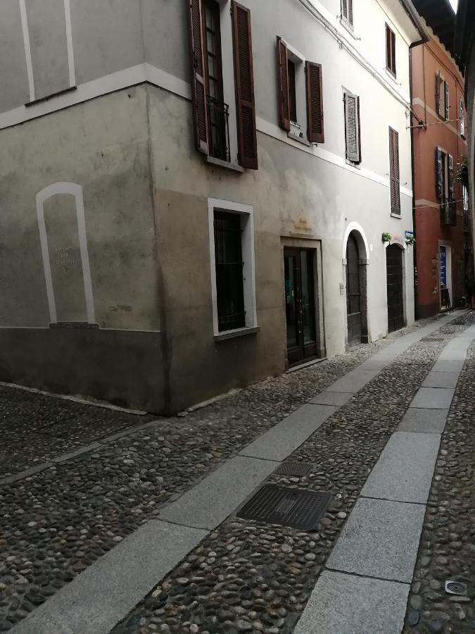 Il Sasso Appartamento Orta San Giulio Luaran gambar