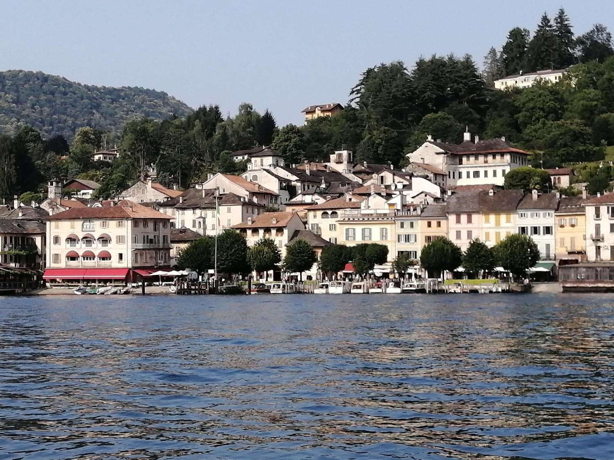 Il Sasso Appartamento Orta San Giulio Bilik gambar