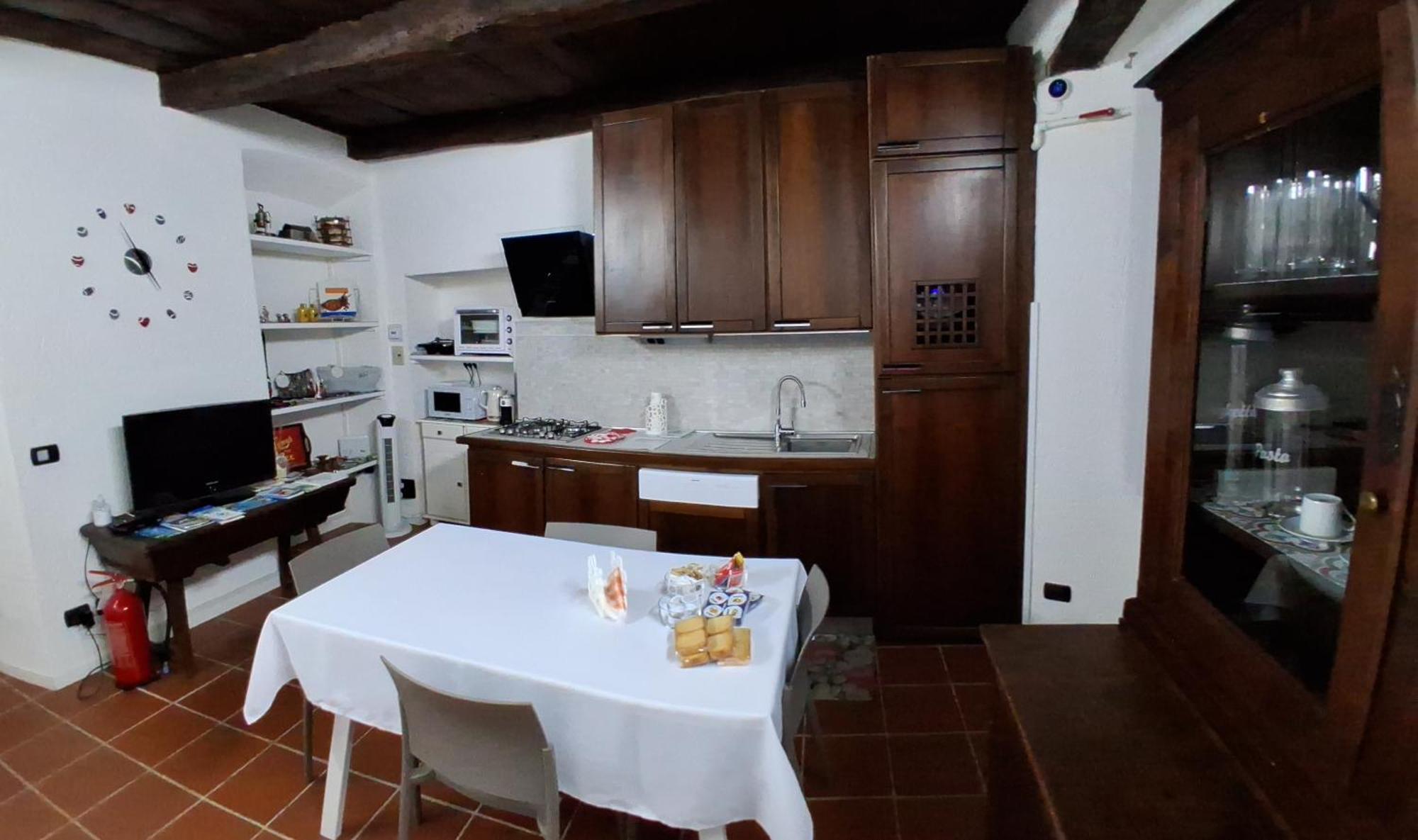 Il Sasso Appartamento Orta San Giulio Luaran gambar